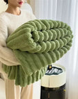 Luxurious Plush Blanket for Home Cozy Warm Soft 200x150 cm 7