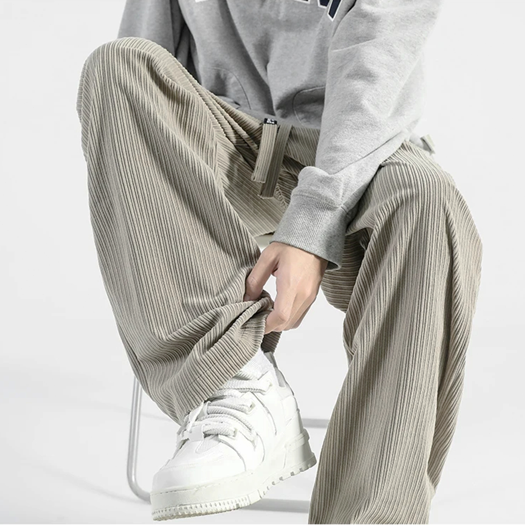 Bequeme Jogginghose für Damen aus Cord warm und lässig ideal für Freizeit 3