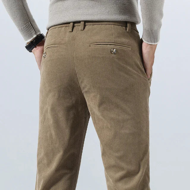 Elegante Cordhose für Herren maßgeschneiderte Passform vielseitig weich 8