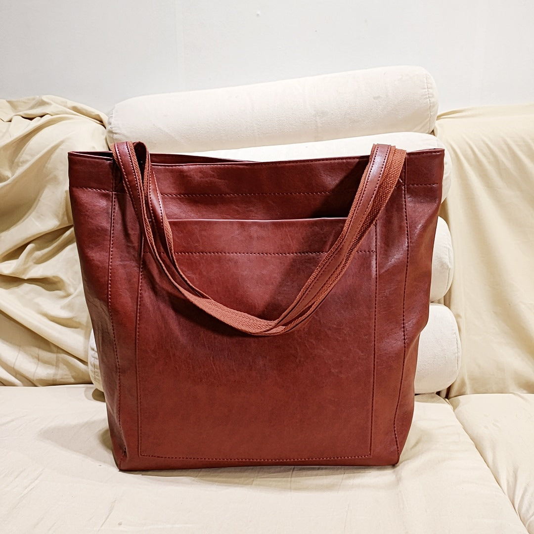 Elegante Handtasche für Damen aus weichem Leder schwarz vielseitig und stilvoll 1