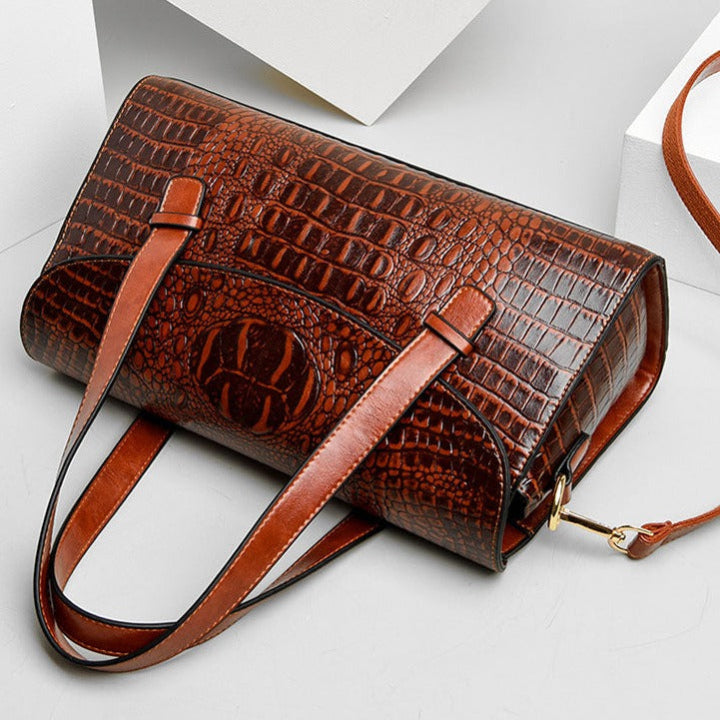Elegante Ledertasche für Damen geräumig stilvoll Premium 3