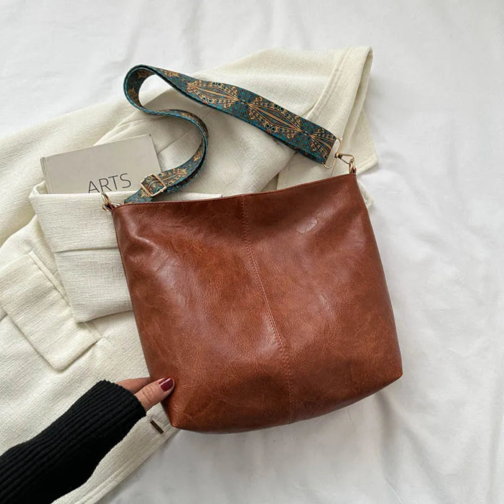 Elegante Vintage Umhängetasche für Damen aus Leder zeitlos robust 3