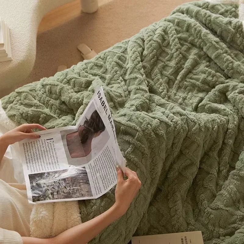 Cozy Fleece Blanket for Home Warm Breathable Winter 2