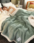 Luxurious Fleece Blanket for Unisex Warm Soft Polyester Winter Cozy 9