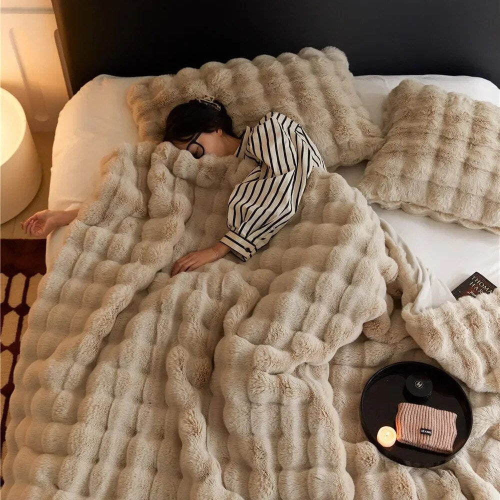 Soft Plush Blanket for Unisex Year-Round Machine Washable Cozy 1