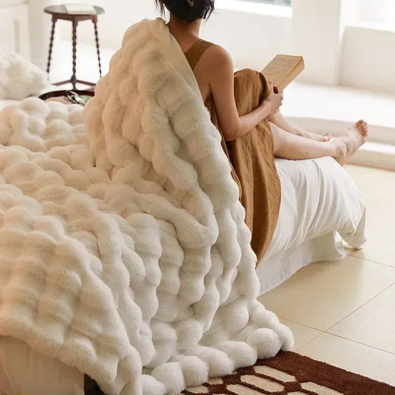 Soft Faux Fur Blanket for Unisex Portable Cozy Versatile 1