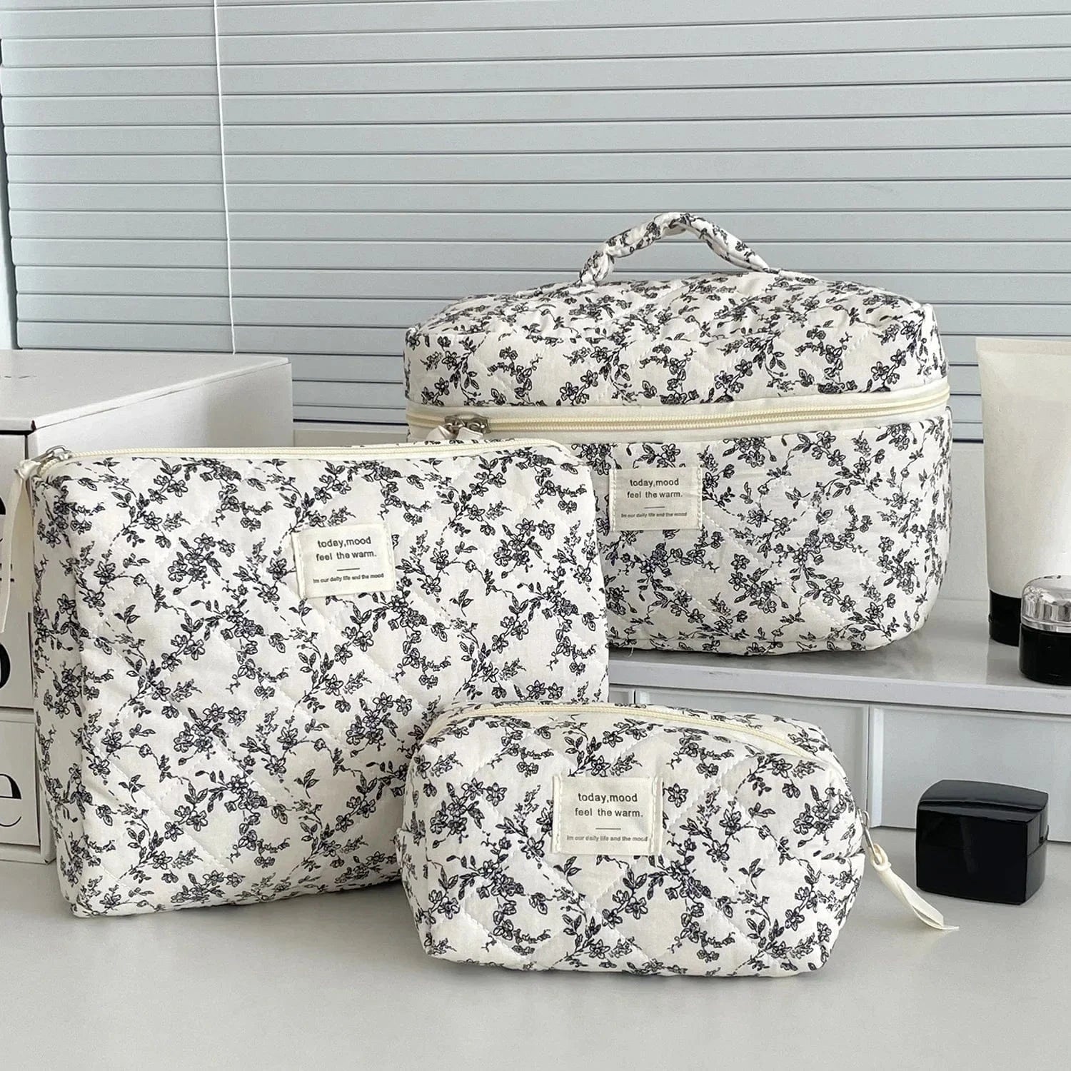 Pavoco Handtaschen Coza | geräumige Kosmetik-Handtasche für Damen langlebig