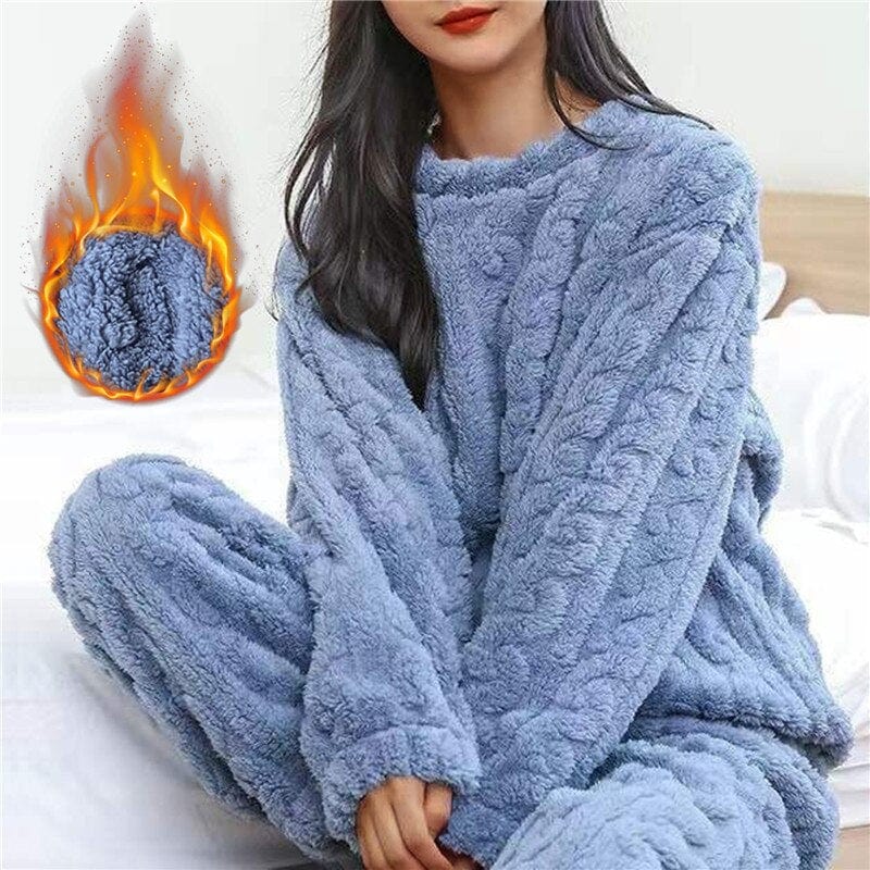 Cozy Fleece Pajama Set for Women Soft Breathable Relaxed Nights 3