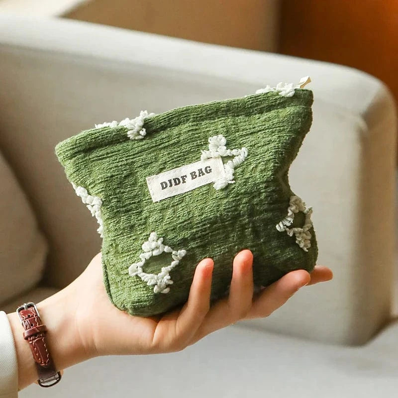 Pavoco Kosmetiktaschen Kleine Tasche Olive Nora weiche Plüsch Kosmetiktasche für Damen geräumig