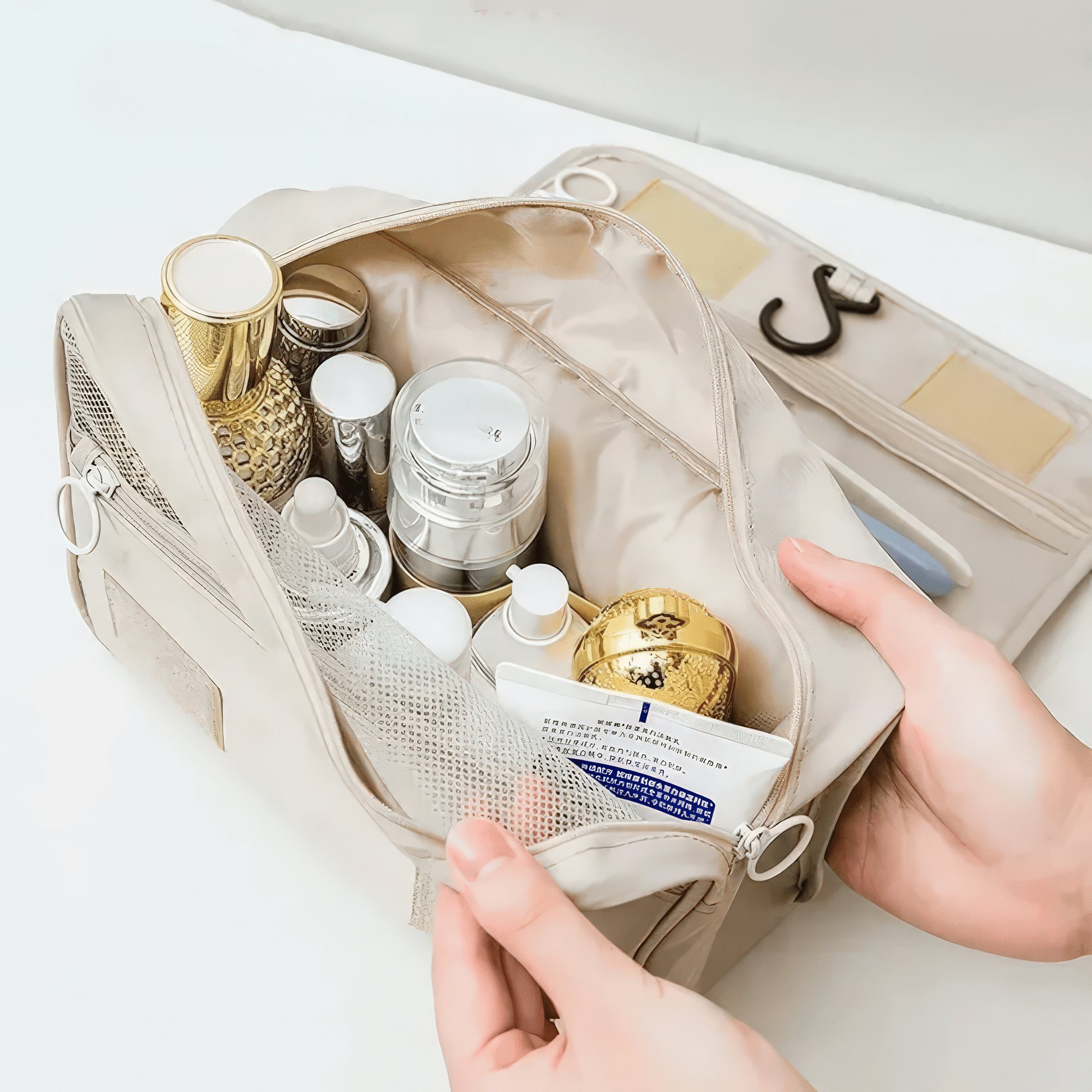 Pavoco Kosmetiktaschen Luca wasserdichte Reisemake-up-Tasche für Damen kompakt