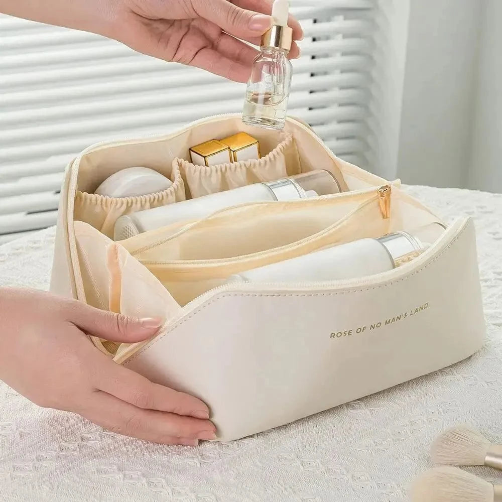 Pavoco Makeup-Organizer Weiß Feli geräumiger Kulturbeutel für Damen PU-Leder