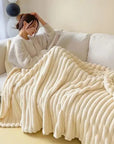 Luxurious Plush Maxi Blanket for Unisex Warm Versatile 1