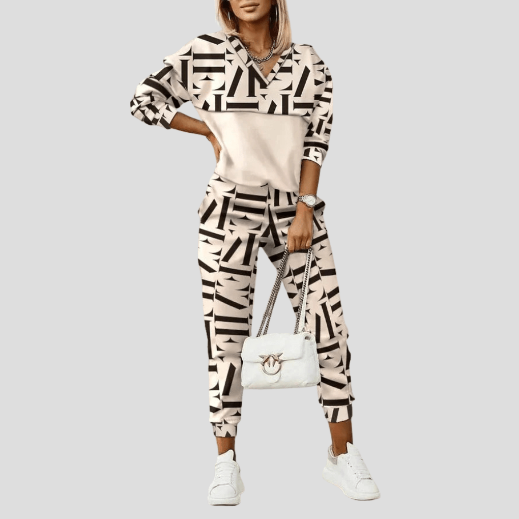 Primadon Aktivbekleidung Beige / S Lara | Eleganter Trainingsanzug für Damen sportlich atmungsaktiv