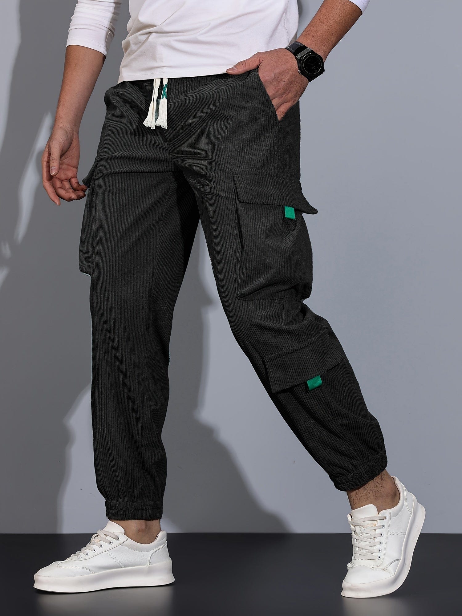 Primadon Cargo-Hosen Schwarz / S Nicolas | Elegante Cargohose Herren in Schwarz atmungsaktiv