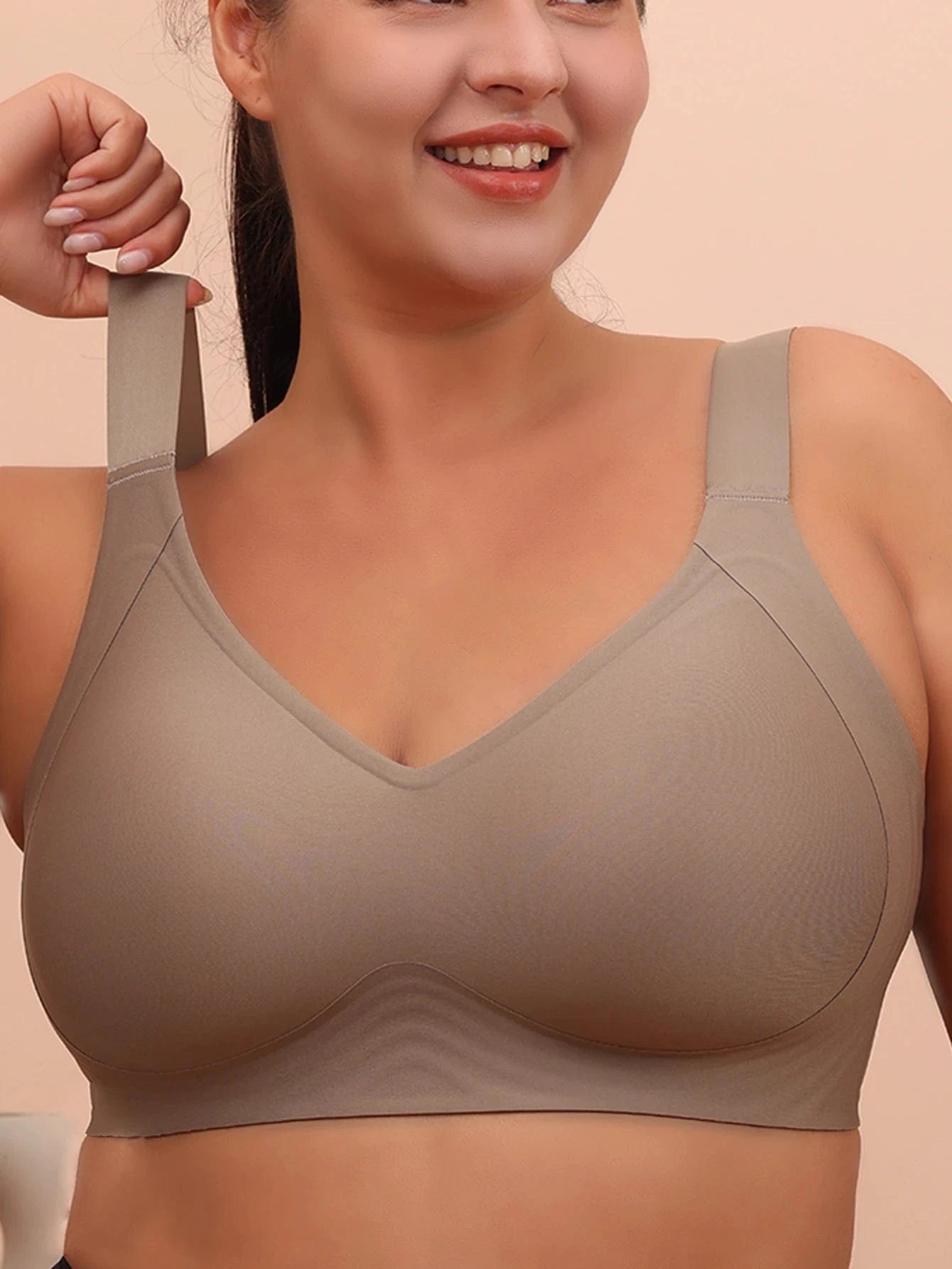 Primadon Damen Plus-Size Schlafanzüge & Loungewear Bella nahtloser Schlaf-BH für Damen atmungsaktiv großer Größe