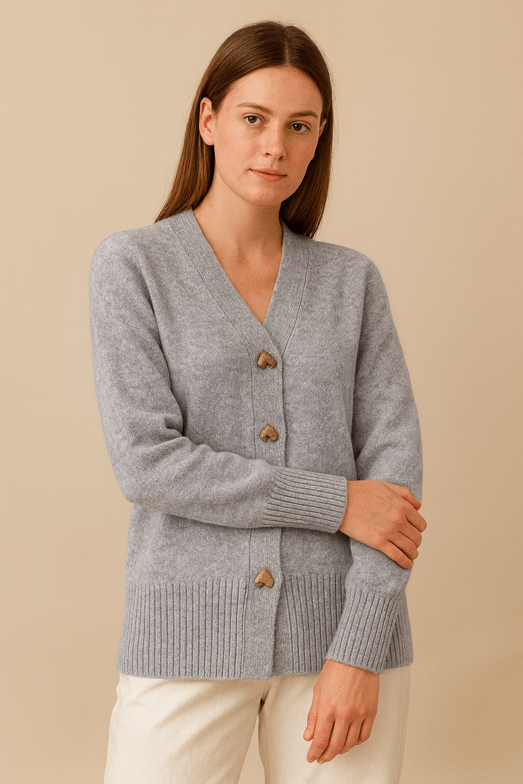 Primadon Damenpullover Grau / XS Clara | Elegante Strickjacke Damen mit Herzknöpfen
