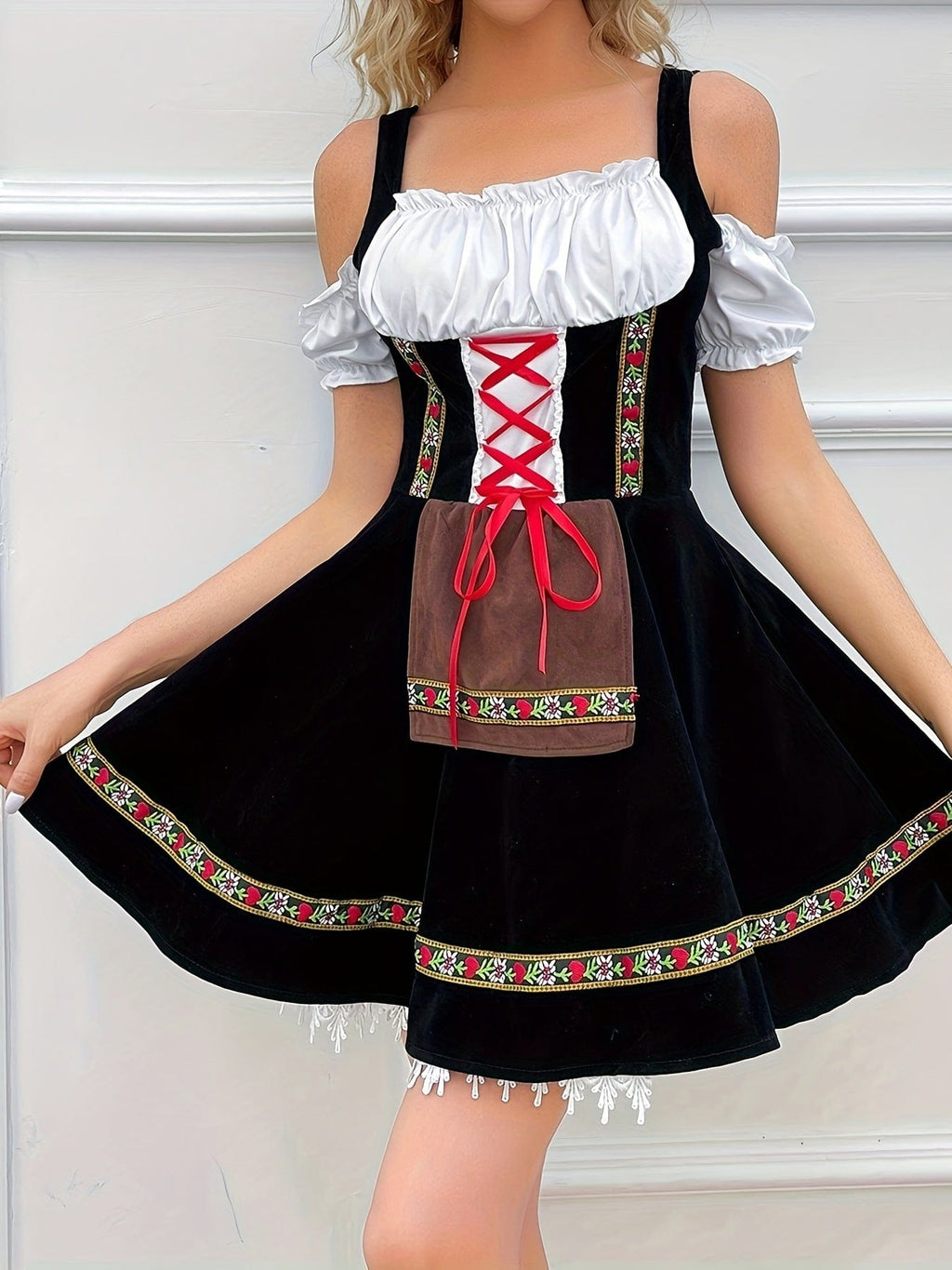 Primadon Dirndl Clara | Elegantes Schulterfreies Dirndl für Damen Oktoberfest