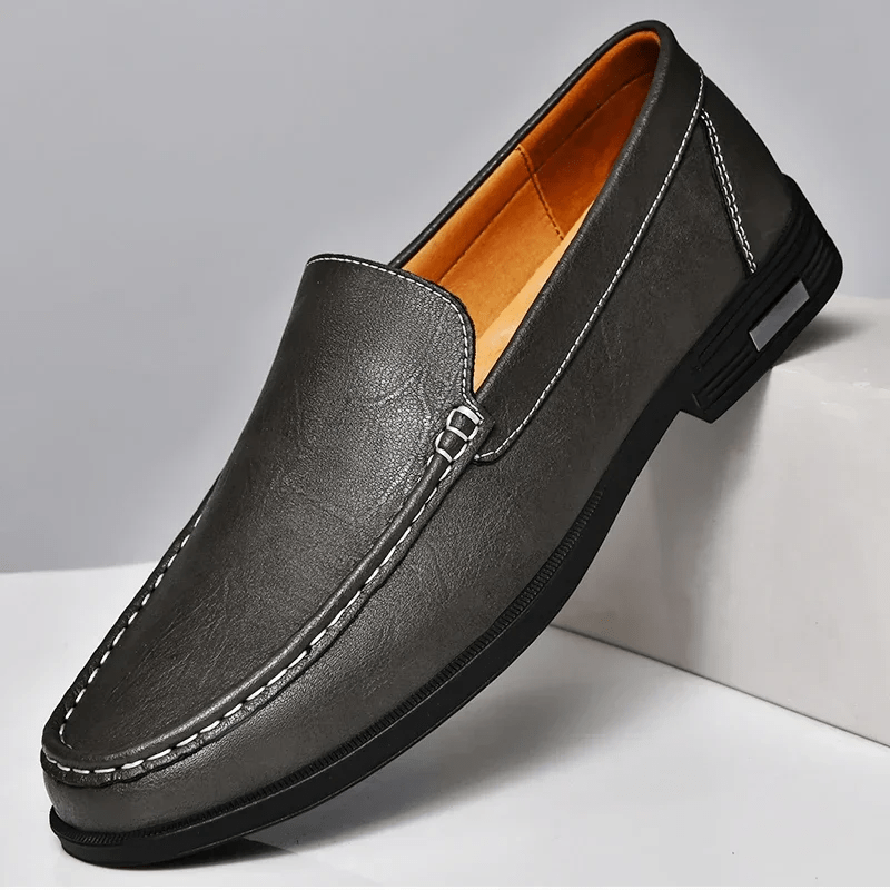Primadon Herren Slipper Tarek klassische Lederloafer für Herren bequem