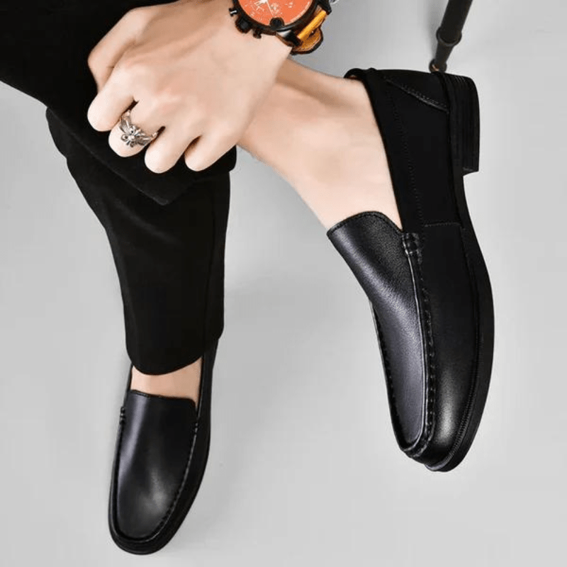 Primadon Herren Slipper Tarek klassische Lederloafer für Herren bequem