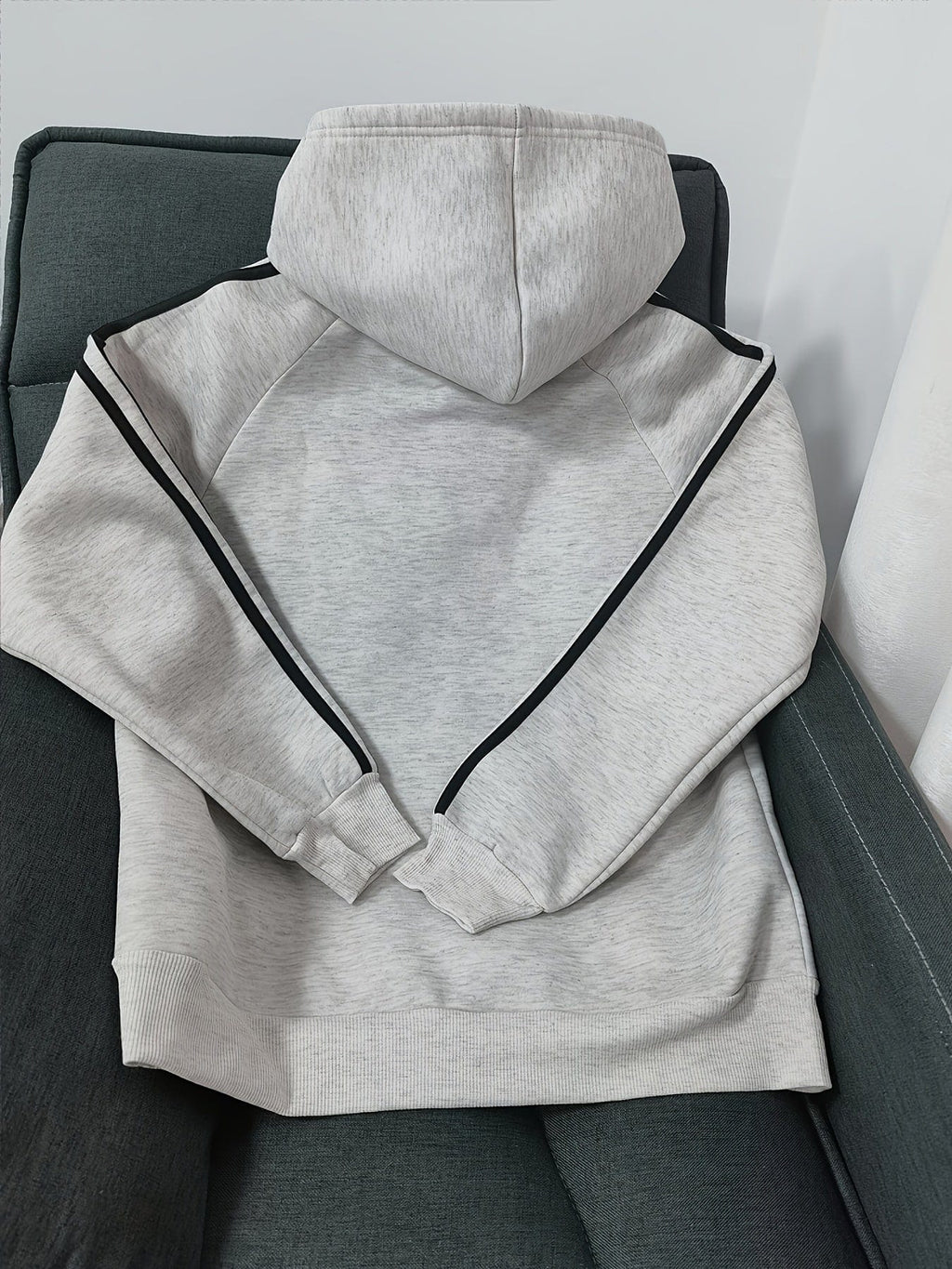 Primadon Hoodies Helena | Flauschiger Hoodie für Damen mit Oktoberfest-Print