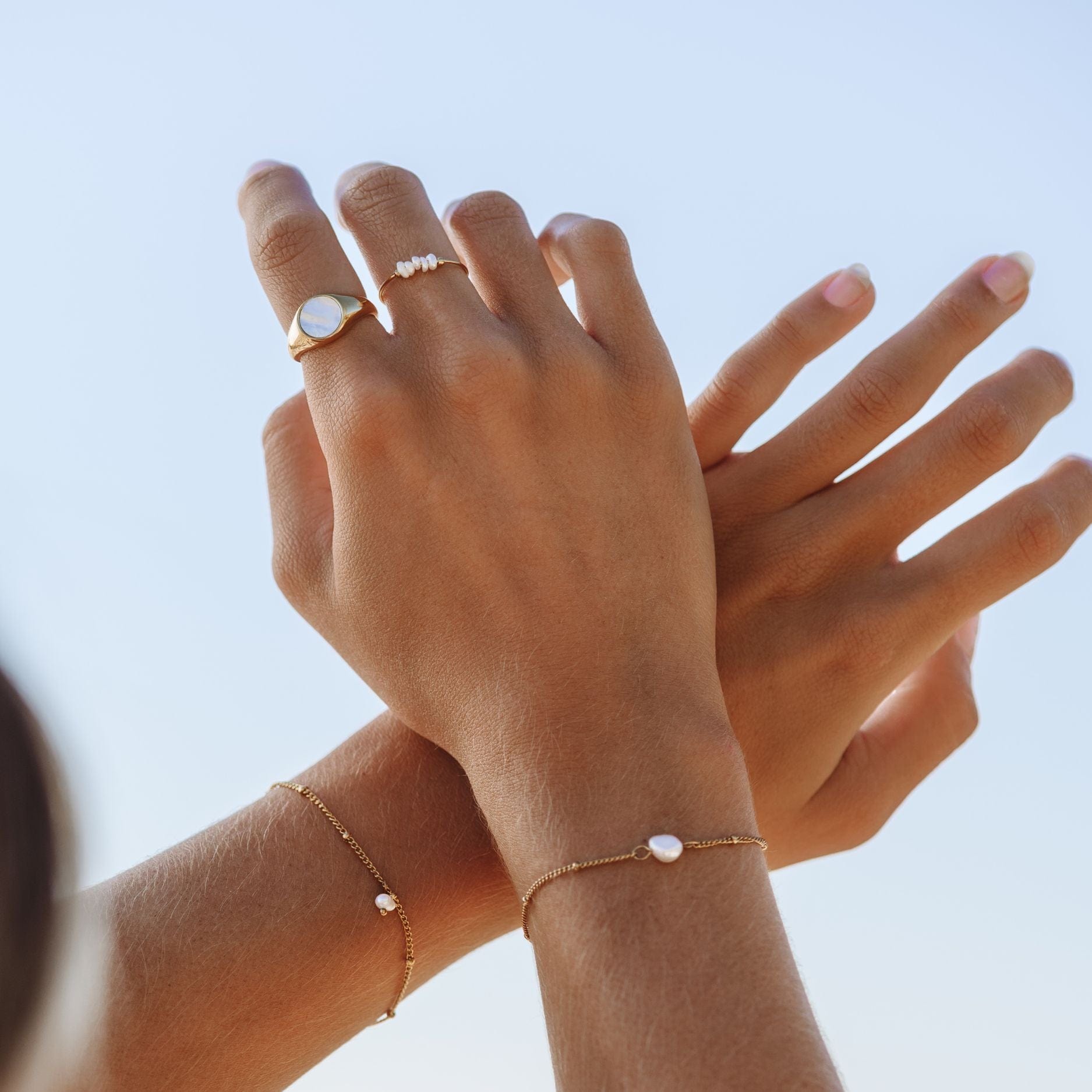 Primadon Schmuck Isolde | Eleganter Perlenring Gold für Damen mit Süßwasserperlen