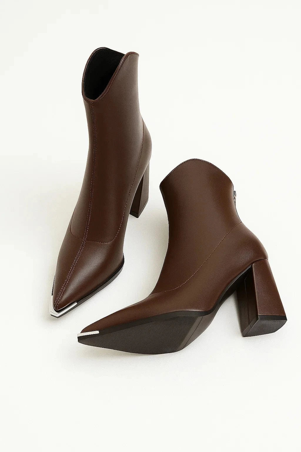 Primadon Stiefelkleider Véronique elegante Lederstiefeletten für Damen mit Chromspitze